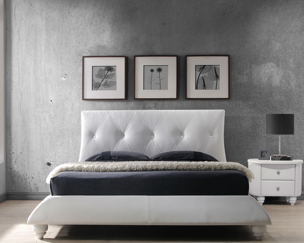 DG Casa Beverly White Tufted Faux Leather Bed